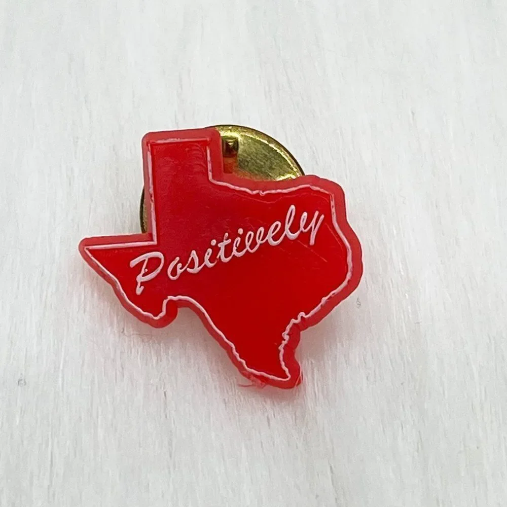 🔮 5/$25‎ Vintage Positively Texas Pin